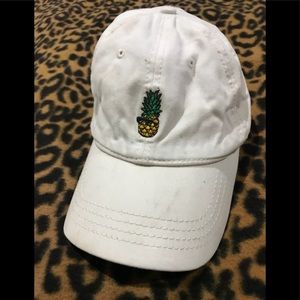 🍍 American eagle I’M GONNA BE LATE Cap 🍍